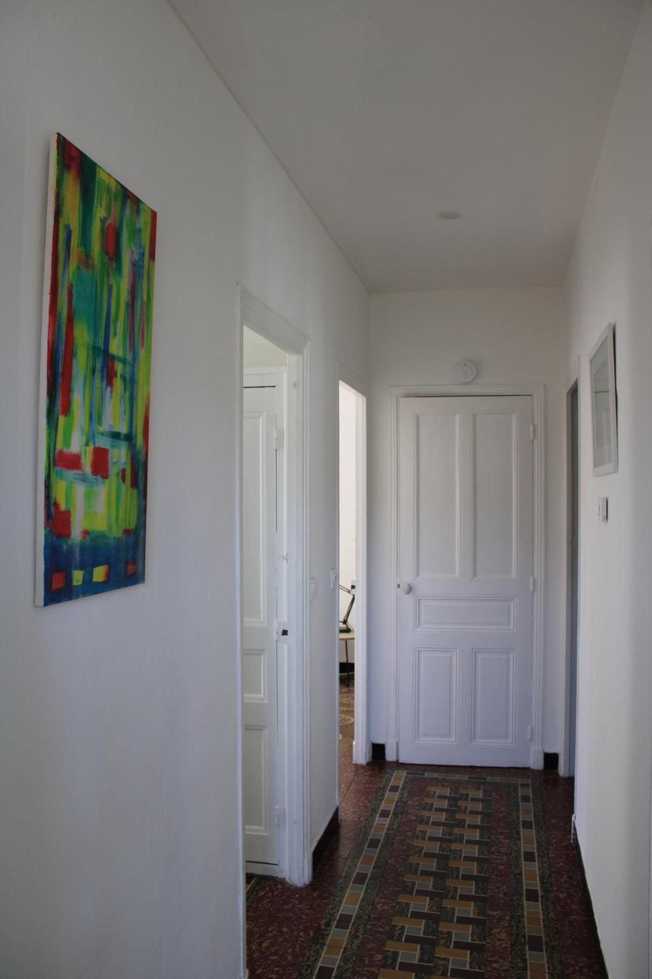 Superbe Appartement Avec Parking Sur Place Nîmes Kültér fotó