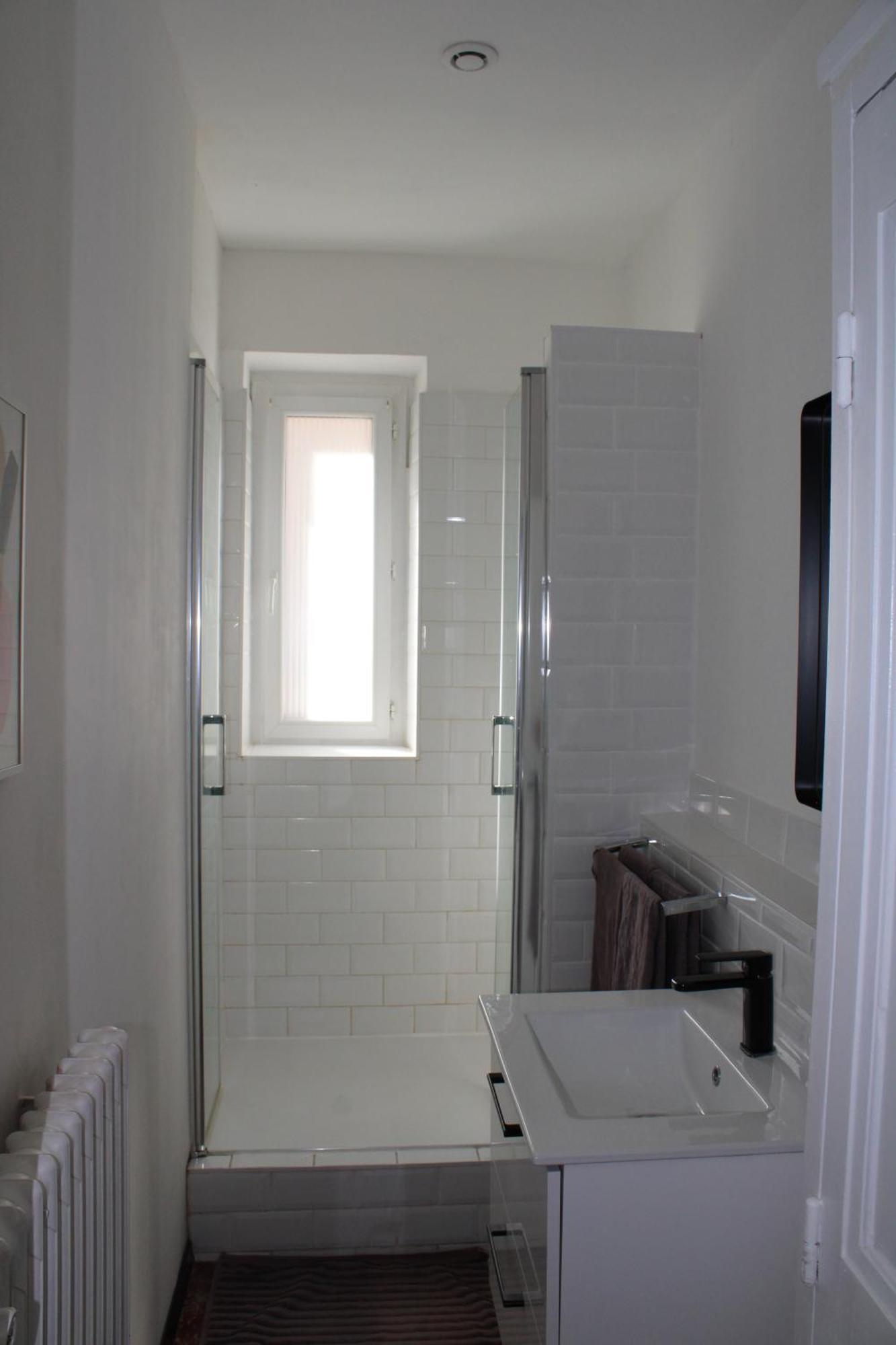 Superbe Appartement Avec Parking Sur Place Nîmes Kültér fotó